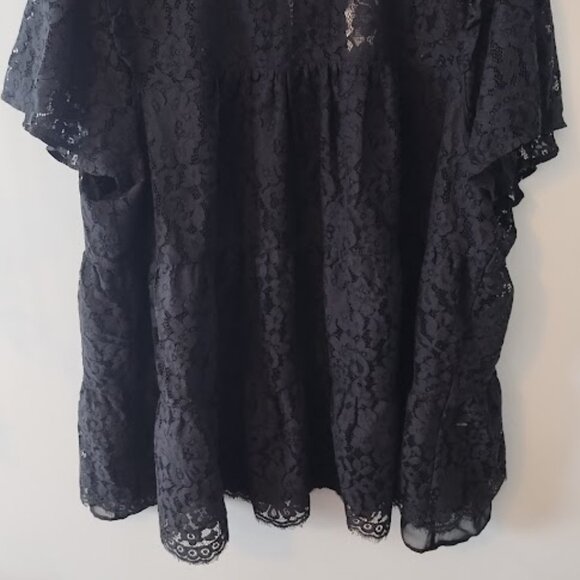 Torrid Black Lace Short Sleeve Tiered Blouse size 3X Layered - Picture 3 of 12